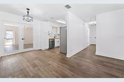 6928 S West Shore Boulevard, Tampa, FL 33616 - Photo 13