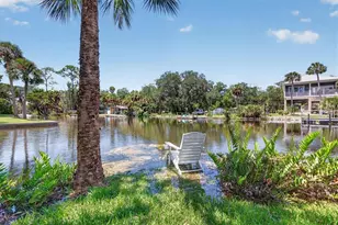6086 Island Dr, Weeki Wachee, FL 34607 - Photo 13