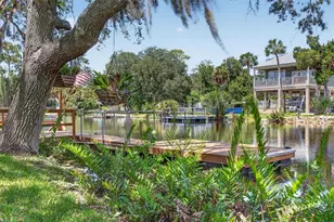 6086 Island Dr, Weeki Wachee, FL 34607 - Photo 5