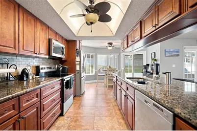 10381 Flag Road, Spring Hill, FL 34608 - Photo 9