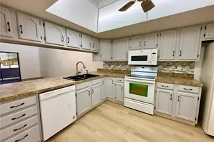 7035 Cognac Dr, New Port Richey, FL 34653 - Photo 27