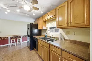 7505 Fairlane Ave, Brooksville, FL 34613 - Photo 7