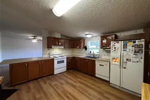 8535 23rd St, Zephyrhills, FL 33540 - Photo 13