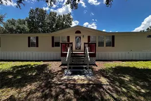 8535 23rd St, Zephyrhills, FL 33540 - Photo 5
