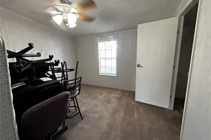 8535 23rd St, Zephyrhills, FL 33540 - Photo 17