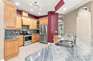 11302 Osceola Dr, New Port Richey, FL 34654 - Photo 5