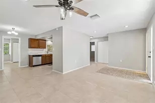 9631 Marlinton Ln, Port Richey, FL 34668 - Photo 7