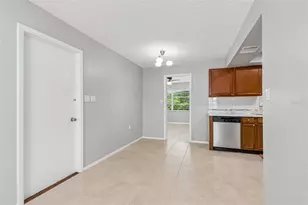 9631 Marlinton Ln, Port Richey, FL 34668 - Photo 9