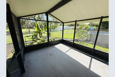 39048 Blue Jay Avenue, Zephyrhills, FL 33542 - Photo 13