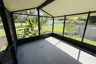 39048 Blue Jay Ave, Zephyrhills, FL 33542 - Photo 13