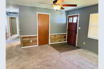 39048 Blue Jay Avenue, Zephyrhills, FL 33542 - Photo 17