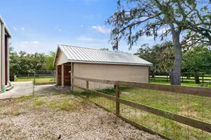 9850 Arrow Dr, New Port Richey, FL 34654 - Photo 47