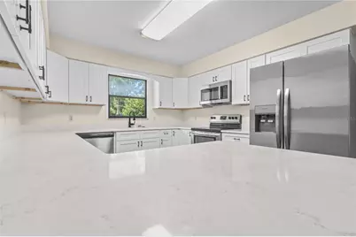 1108 SW 2nd Avenue, Chiefland, FL 32626 - Photo 9