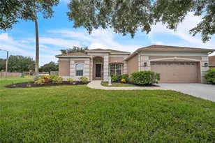23004 Bay Cedar Dr, Land O Lakes, FL 34639 - Photo 3