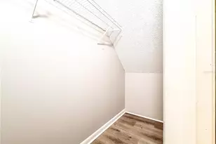 1844 Mill Run Cir, Tampa, FL 33613 - Photo 27