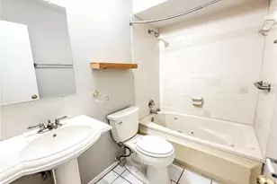 1844 Mill Run Cir, Tampa, FL 33613 - Photo 25
