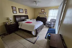 11224 Versailles Ln, Port Richey, FL 34668 - Photo 7