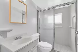 1900 59th Ave N, Saint Petersburg, FL 33714 - Photo 21
