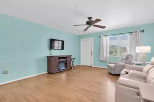 1900 59th Ave N, Saint Petersburg, FL 33714 - Photo 5