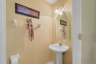 12434 Berkeley Square Dr, Tampa, FL 33626 - Photo 19