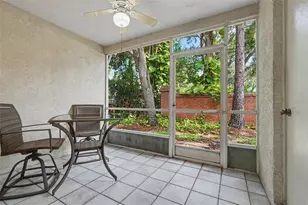 12434 Berkeley Square Dr, Tampa, FL 33626 - Photo 27