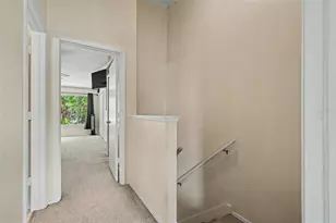 12434 Berkeley Square Dr, Tampa, FL 33626 - Photo 11