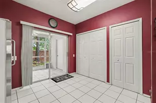 12434 Berkeley Square Dr, Tampa, FL 33626 - Photo 17