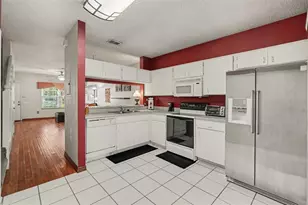 12434 Berkeley Square Dr, Tampa, FL 33626 - Photo 15
