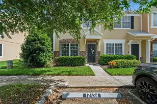 12434 Berkeley Square Dr, Tampa, FL 33626 - Photo 5