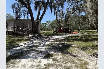 12091 Pinetree Lane, Brooksville, FL 34613 - Photo 35