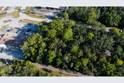 1347 Kass Circle, Spring Hill, FL 34606 - Photo 7