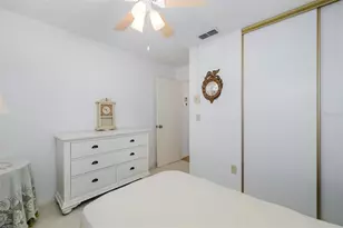4804 Myrtle Oak Dr, New Port Richey, FL 34653 - Photo 27