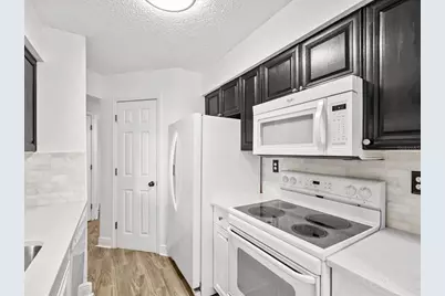 8653 Mallard Reserve Drive #103, Tampa, FL 33614 - Photo 7