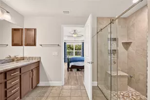 9796 Pepper Tree Trl, Wildwood, FL 34785 - Photo 31