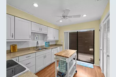 13002 Wedgewood Way #B, Hudson, FL 34667 - Photo 11