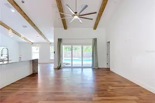 15032 Hummingbird Rd, Weeki Wachee, FL 34614 - Photo 5