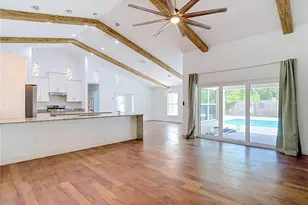 15032 Hummingbird Rd, Weeki Wachee, FL 34614 - Photo 7