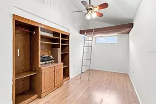 1932 Gregory Dr, Tampa, FL 33613 - Photo 37