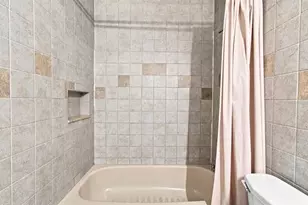 1932 Gregory Dr, Tampa, FL 33613 - Photo 29
