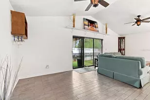 1932 Gregory Dr, Tampa, FL 33613 - Photo 15