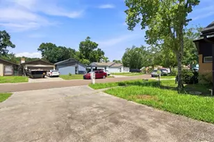1932 Gregory Dr, Tampa, FL 33613 - Photo 67
