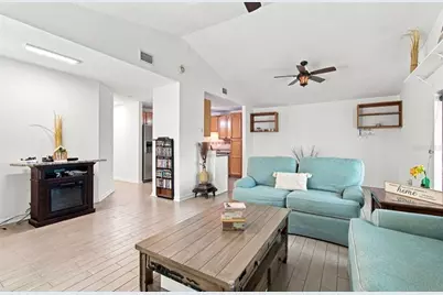 1932 Gregory Drive, Tampa, FL 33613 - Photo 7