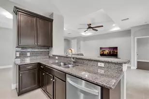 8454 May Port Ct, Land O Lakes, FL 34638 - Photo 15