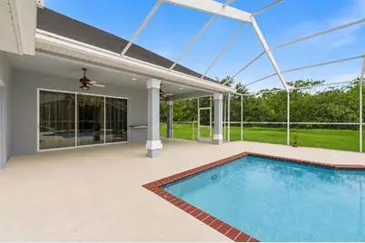 11200 Woodland Waters Boulevard, Weeki Wachee, FL 34613 - Photo 33