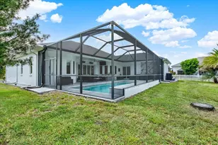 690 Sudbrook Ln, Spring Hill, FL 34609 - Photo 43