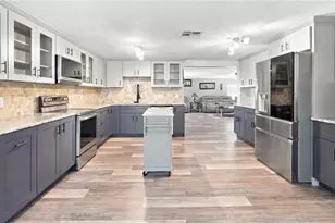 14125 Plum Ln, Hudson, FL 34667 - Photo 5
