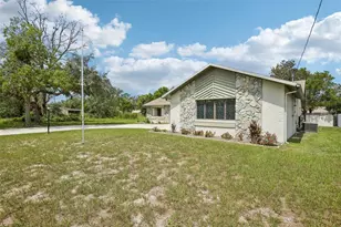 3177 Maxwell Ave, Spring Hill, FL 34608 - Photo 5