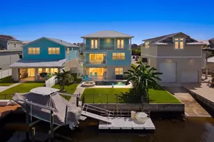 5777 Elisabethan Ln, New Port Richey, FL 34652 - Photo 3