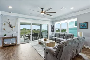 5777 Elisabethan Ln, New Port Richey, FL 34652 - Photo 15