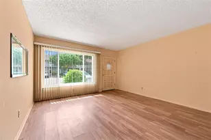 2295 Belgian Ln, Clearwater, FL 33763 - Photo 5